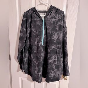 Lane Bryant Livi Active Roomy Half-Zip Hoodie Shades of Gray Camouflage 18/20